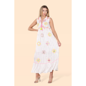 Women's long sleeveless dress with a neckline