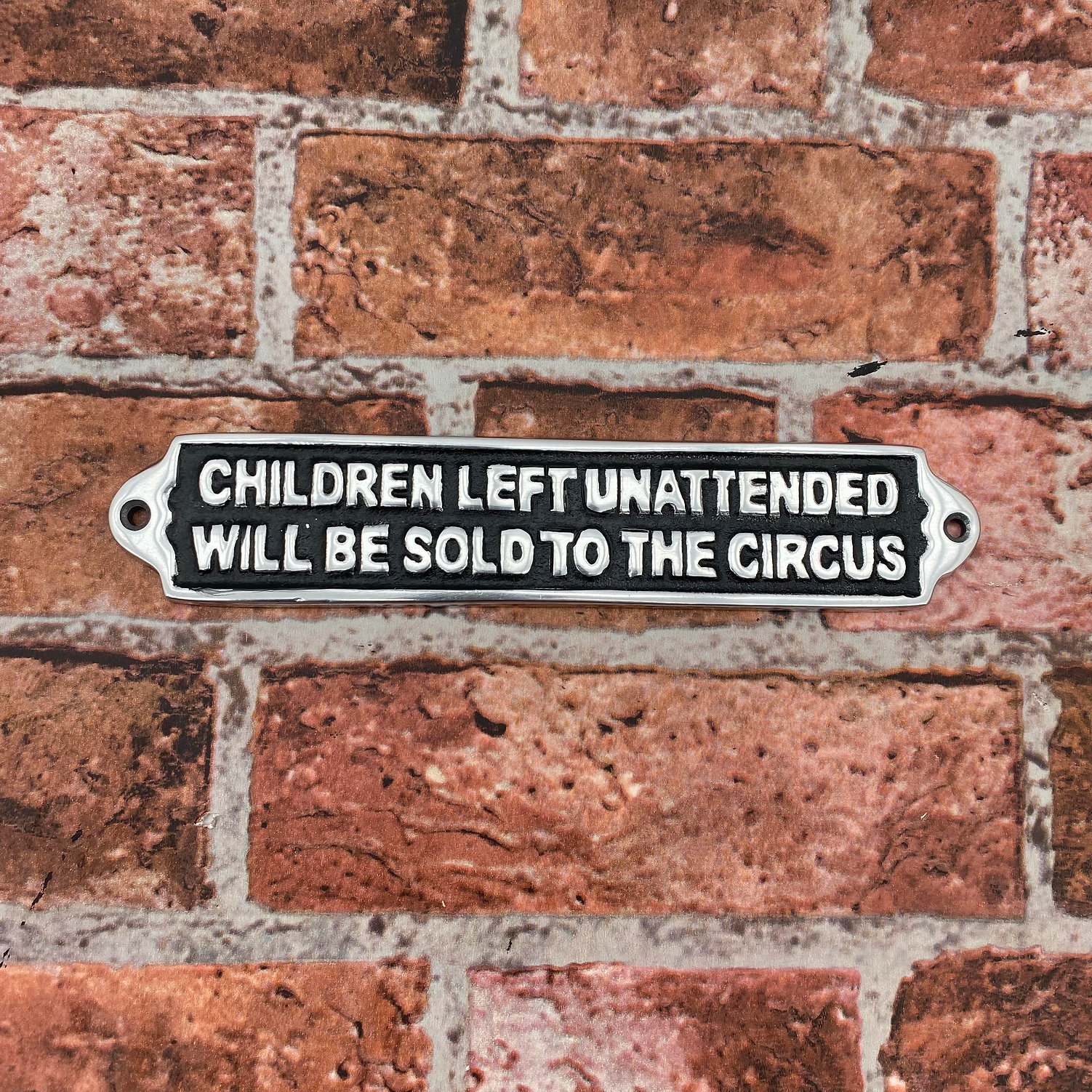 25CM ALUMINIUM CHILDREN LEFT SIGN - Image 2