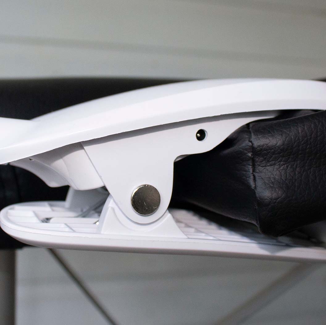 Clip on Magnifier - Image 7